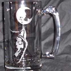etched beer mug with wolf and moon design